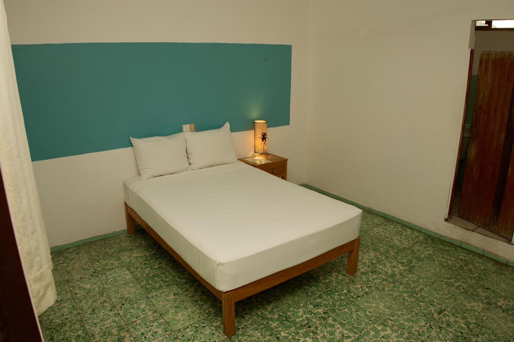 Hotel San Lorenzo Barra de Navidad Zewnętrze zdjęcie