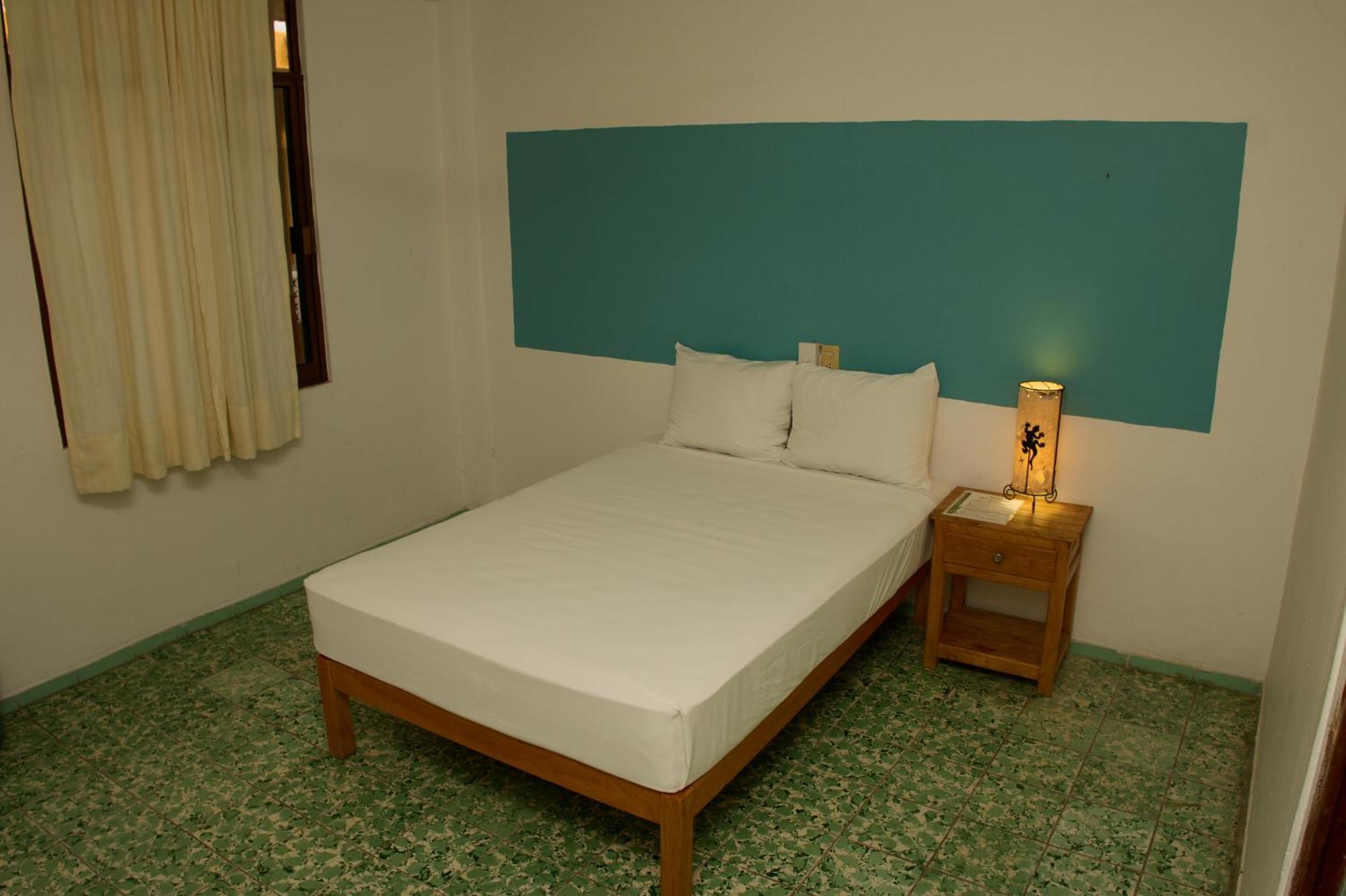 Hotel San Lorenzo Barra de Navidad Zewnętrze zdjęcie