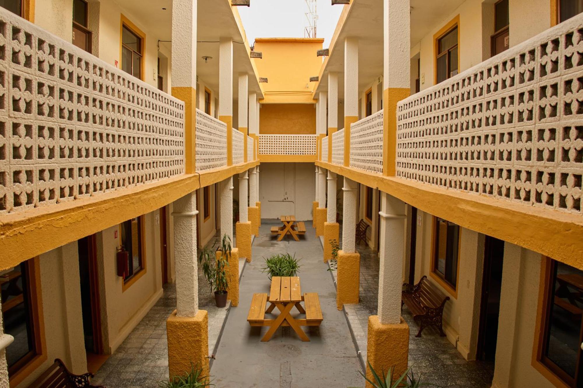 Hotel San Lorenzo Barra de Navidad Zewnętrze zdjęcie