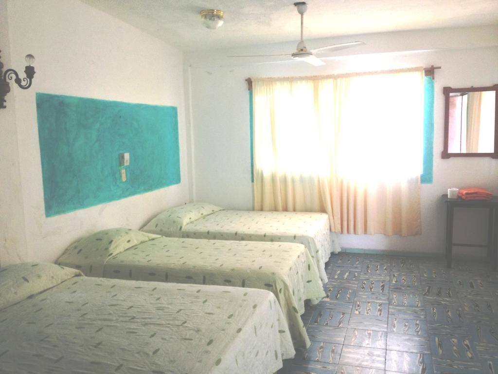 Hotel San Lorenzo Barra de Navidad Pokój zdjęcie