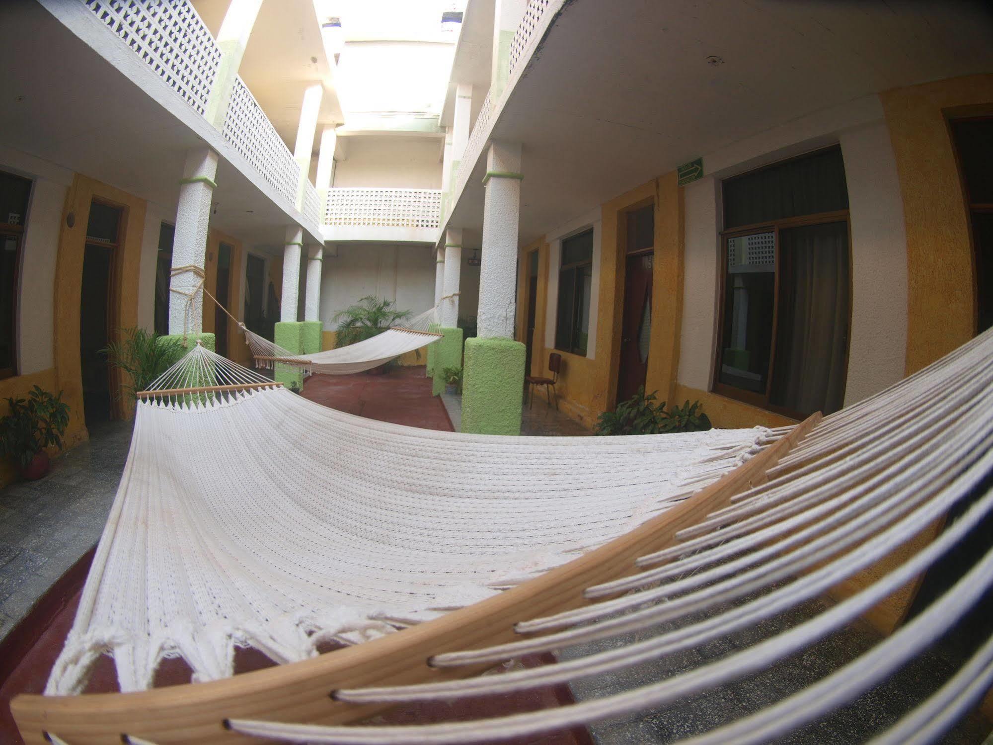 Hotel San Lorenzo Barra de Navidad Zewnętrze zdjęcie